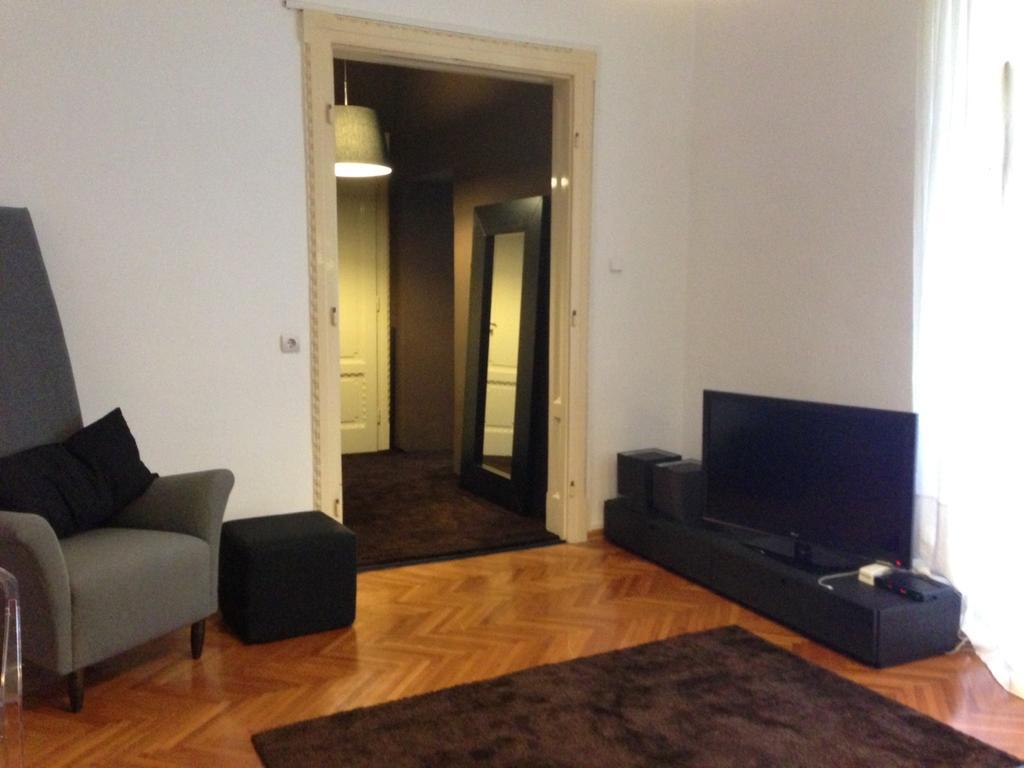 Valsabbion City Suite Pula Kamer foto