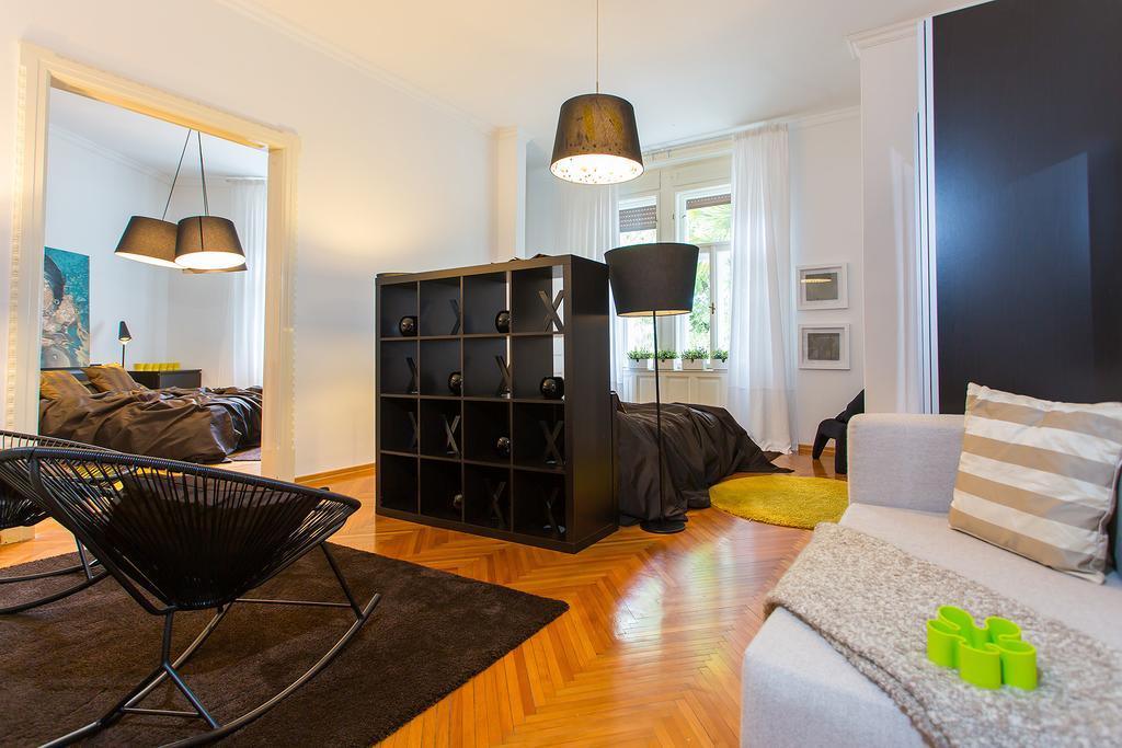 Valsabbion City Suite Pula Buitenkant foto