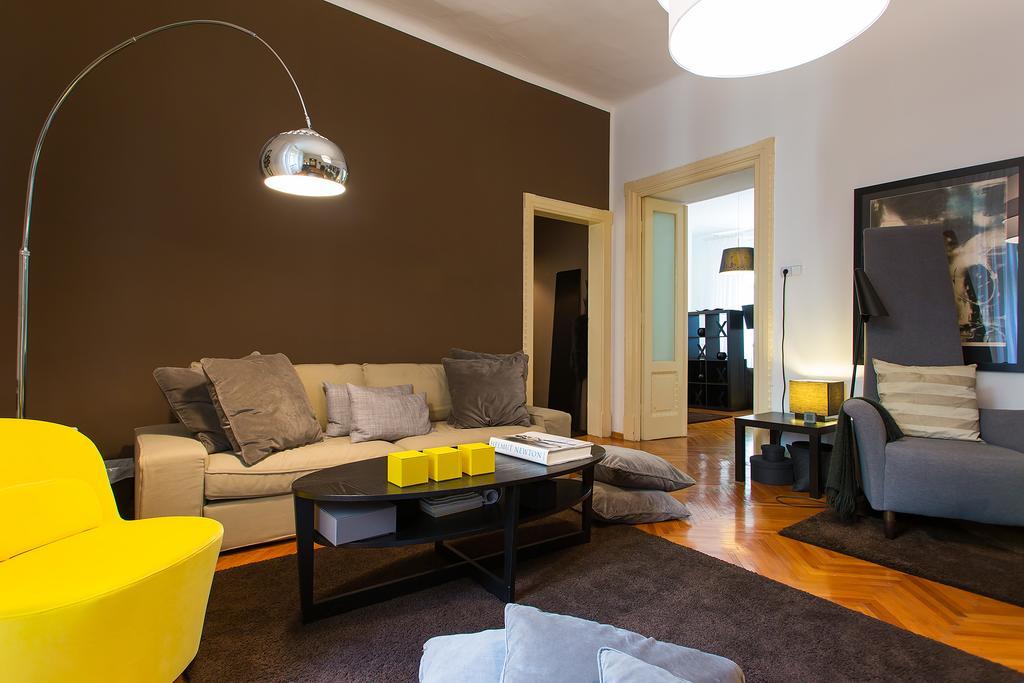 Valsabbion City Suite Pula Buitenkant foto